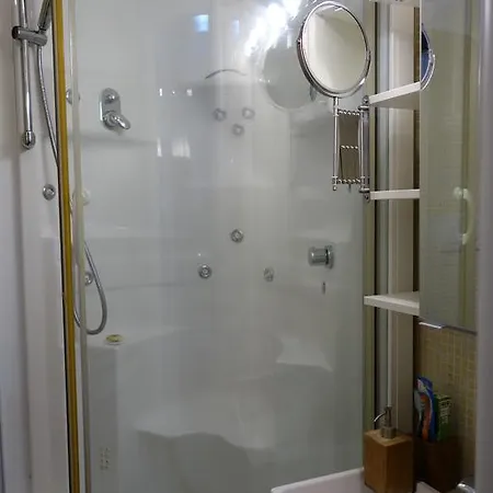 Apartment Mansarde Rive