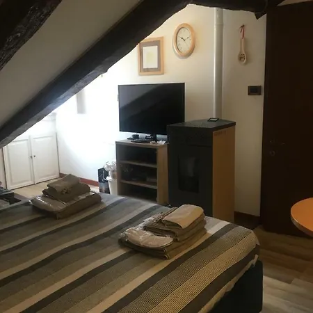 Mansarde Rive Apartment